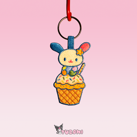 USAHANA CUPCAKE KEYTAG