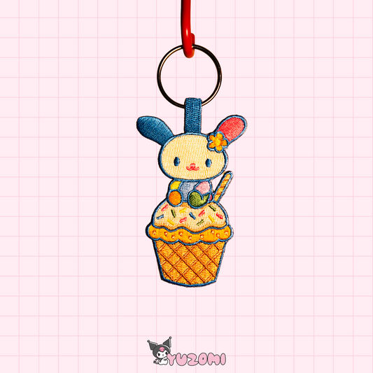 USAHANA CUPCAKE KEYTAG